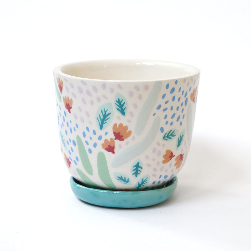 "Flowering garden" pot + matching plate