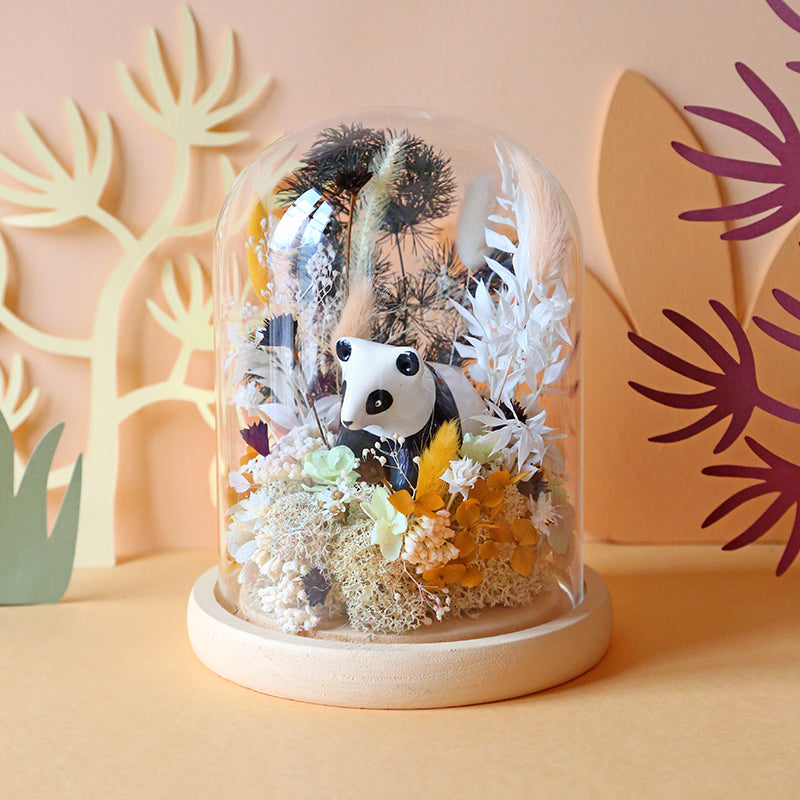 Cloche - Le Panda et le désert hivernal