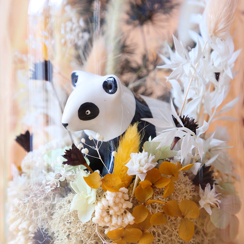 Cloche - Le Panda et le désert hivernal