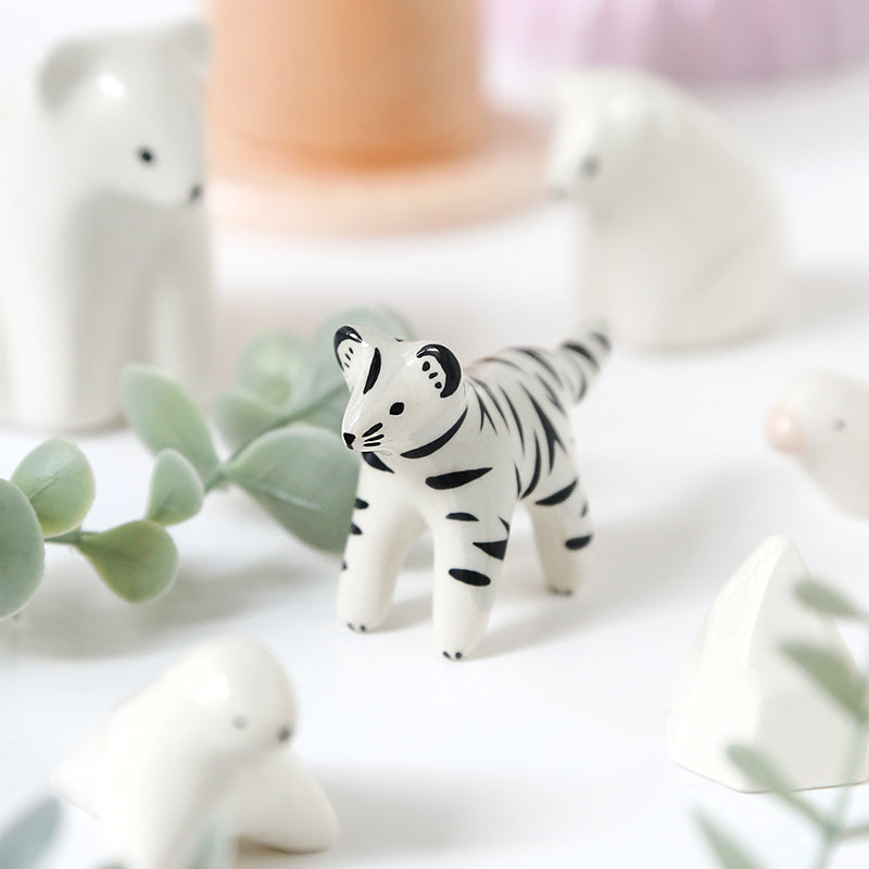 Mini white tiger