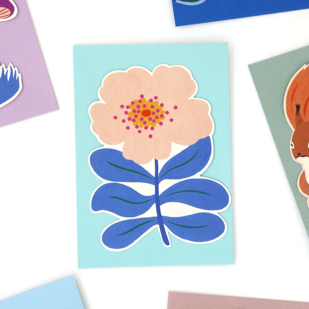 Carte découpée "Fleur rose"
